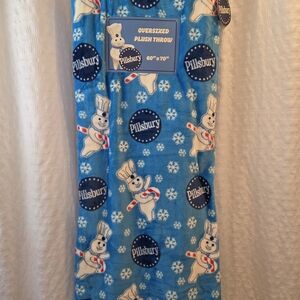 Pillsbury Oversized Blue Plush Throw Blanket